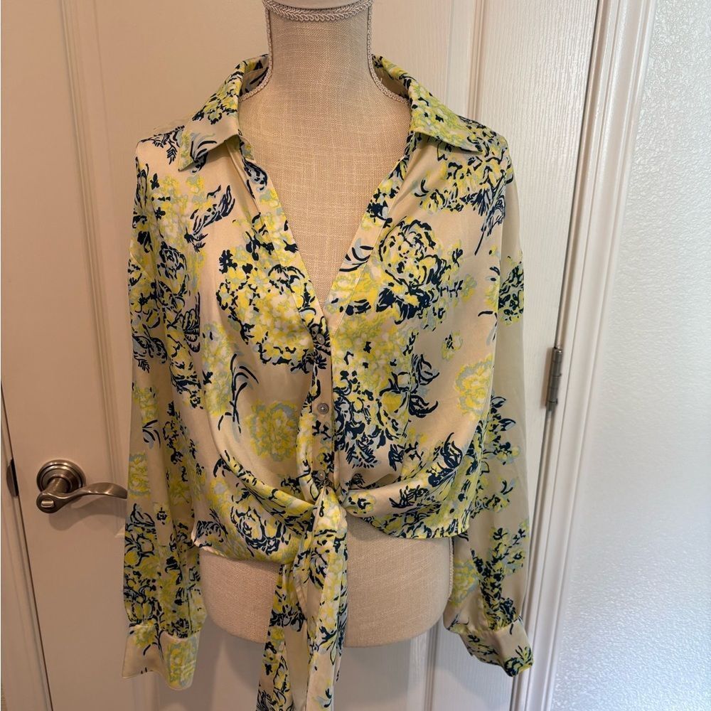 Cinq à Sept Floral Tie-Front Marianna Blouse in Yellow and Blue